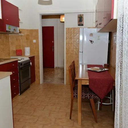 Byron Traditional Center Apartmán