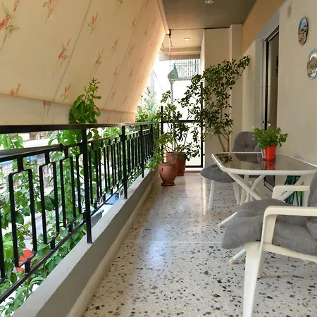 Byron Traditional Center Apartmán