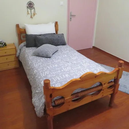 Byron Traditional Center Apartmán *